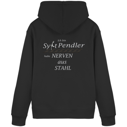Der Sylt-Pendler ~ Basic Hoodie (Motiv hinten)