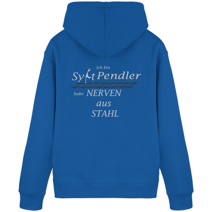 Der Sylt-Pendler ~ Basic Hoodie (Motiv hinten)