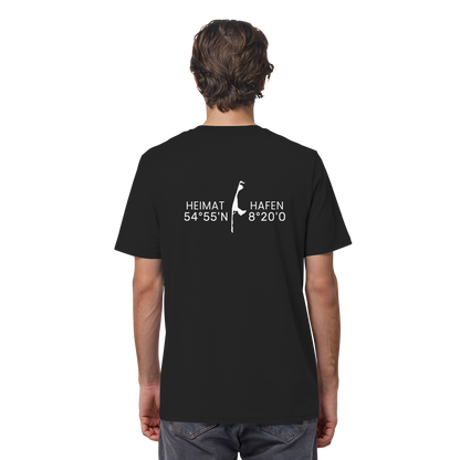 Heimathafen Sylt mit Standort - Basic Shirt (back)